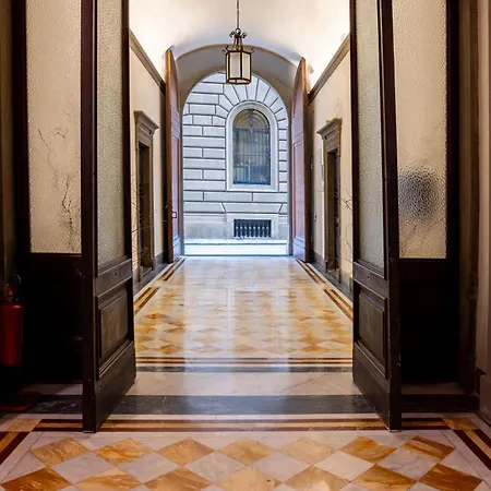 Relais Hotel Centrale "Dimora Storica"-2